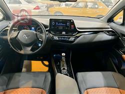 تويوتا سي اتش ار